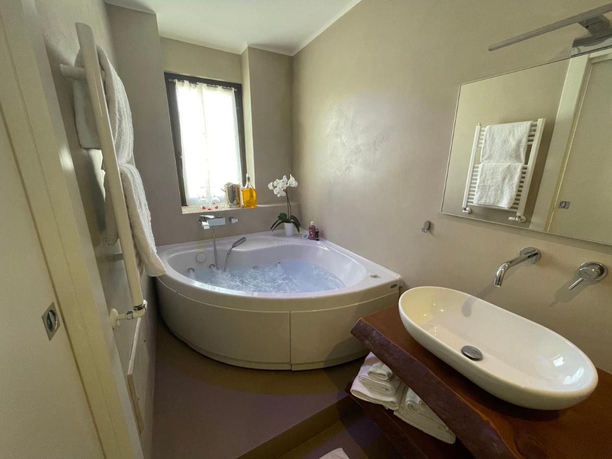 Dimora Bellini Apartment And Rooms กัสเตลลานา กรอตเต ภายนอก รูปภาพ
